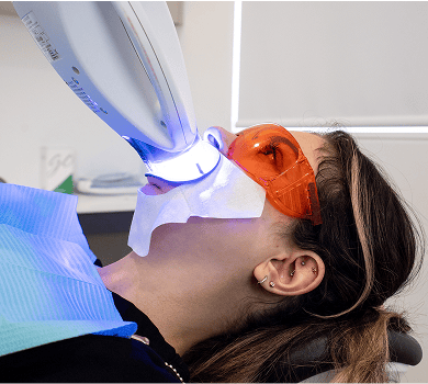 A Mulgrave Dental Group patient receiving Zoom Teeth Whitening.
